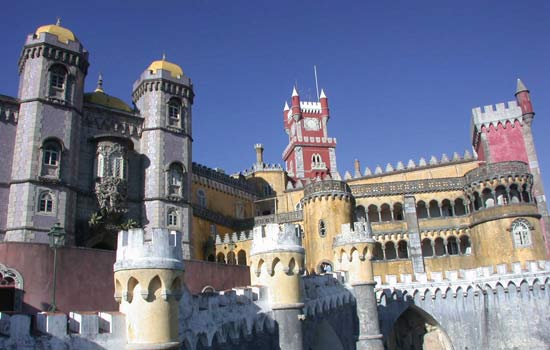 Discover Sintra by train
