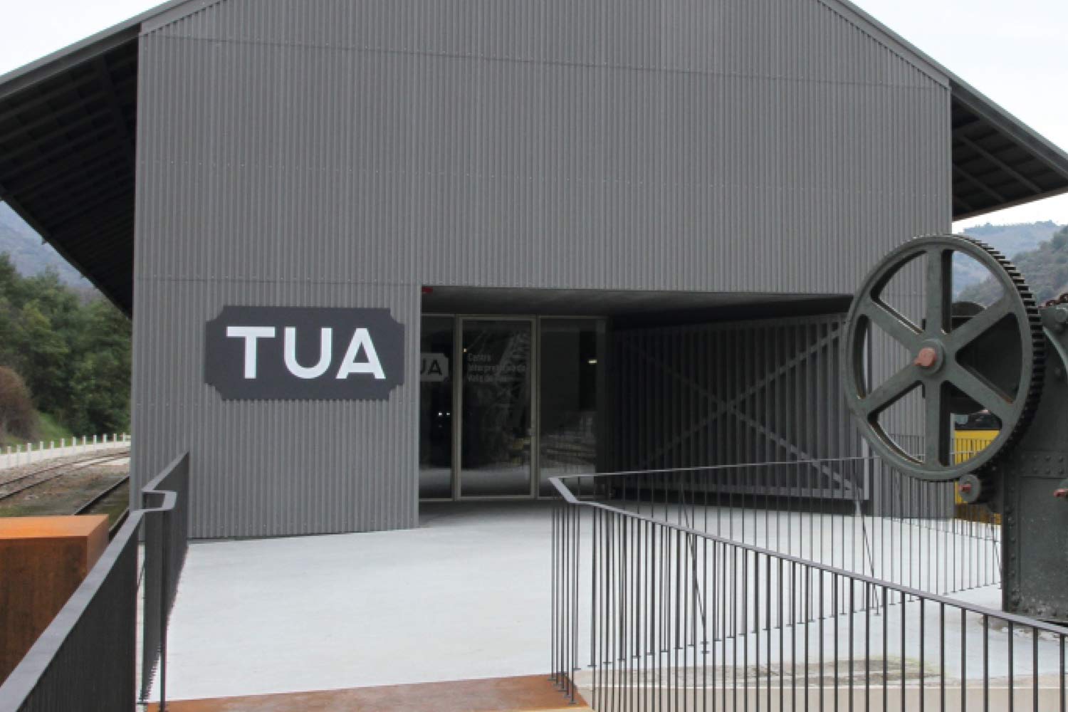  fotografia de entrada do centro 