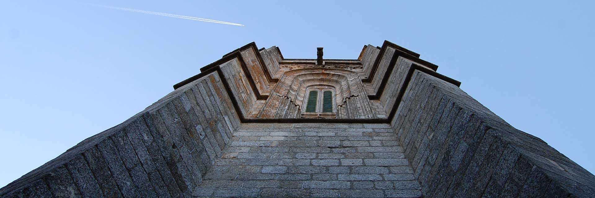 Detail of the Cathedral's facade.