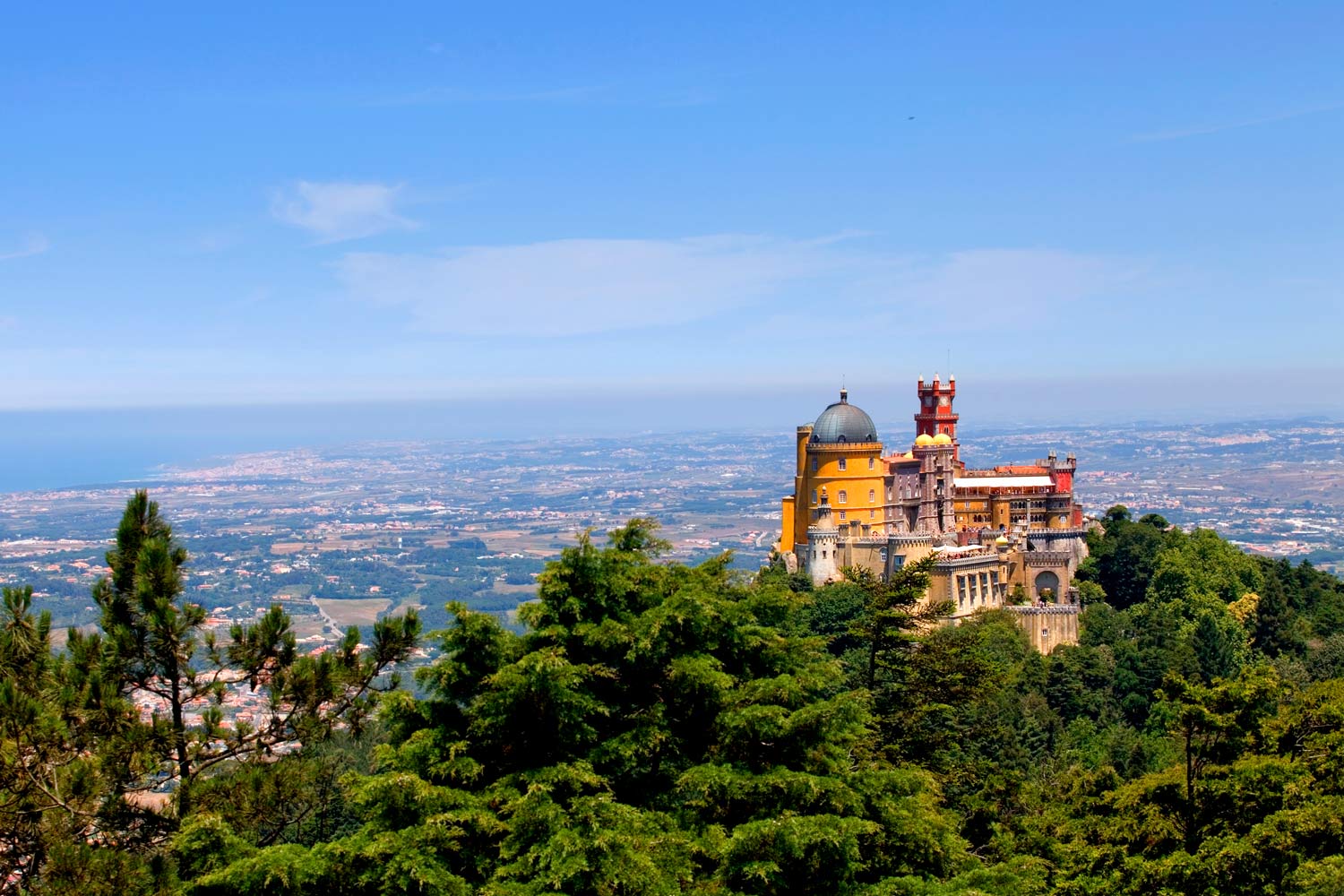 vista de Sintra com Palácio da Pena