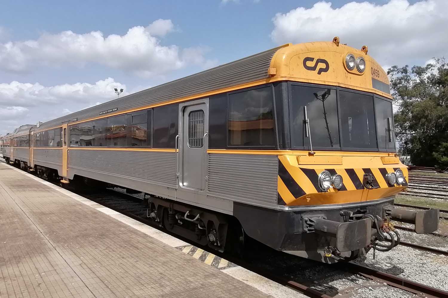 Automotora Diesel CP 0459 - exterior