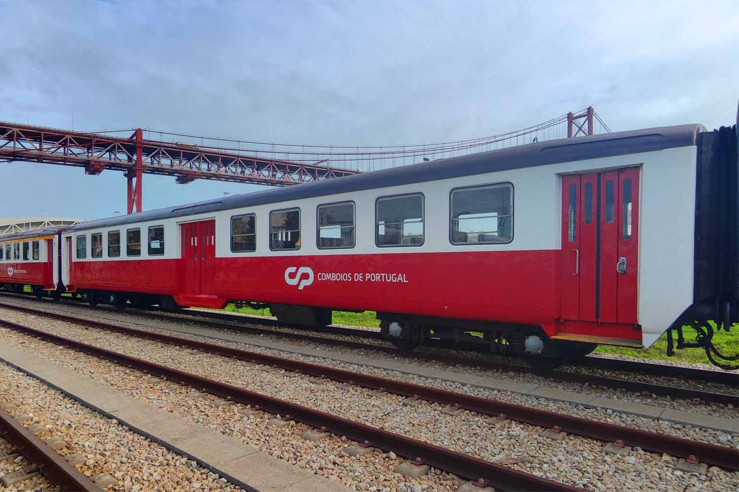 Carruagens Schindler - exterior