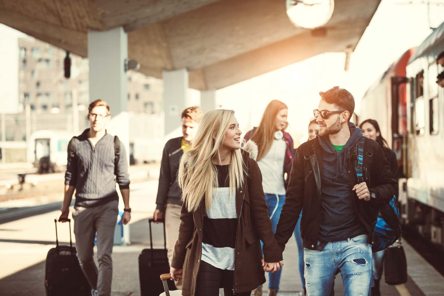  Grupo de clientes na plataforma.
      
